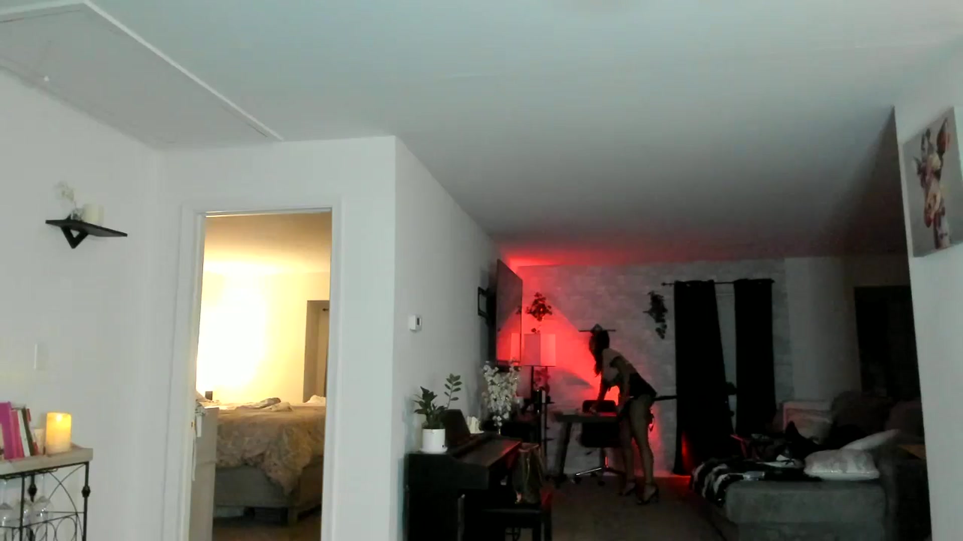Gallery image thumbnail from Mia_Styles's myfreecams stream on, 08/26/2023, 02:32 image 12 of 20