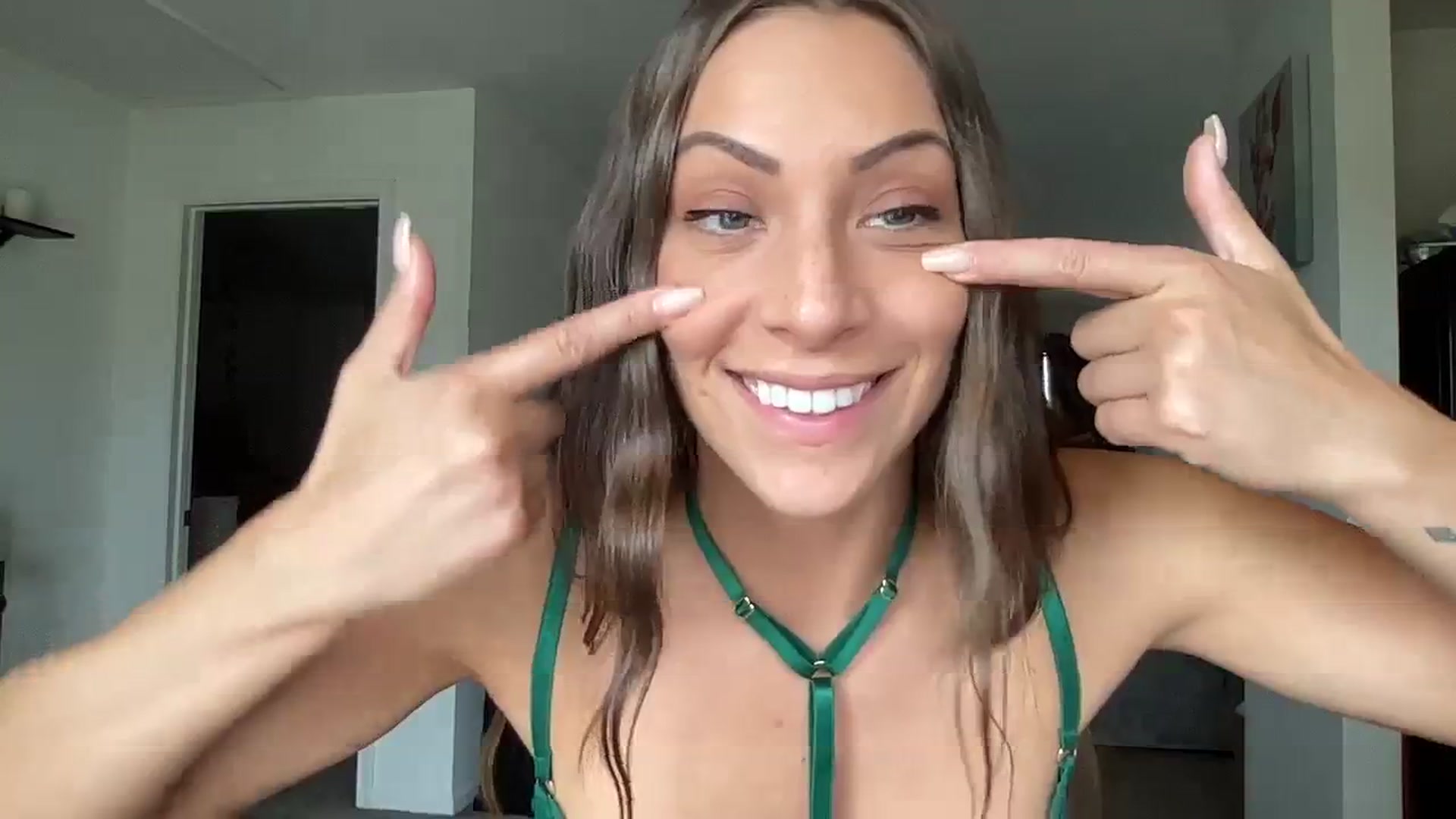 Gallery image thumbnail from Mia_Styles's myfreecams stream on, 09/10/2023, 21:16 image 10 of 20