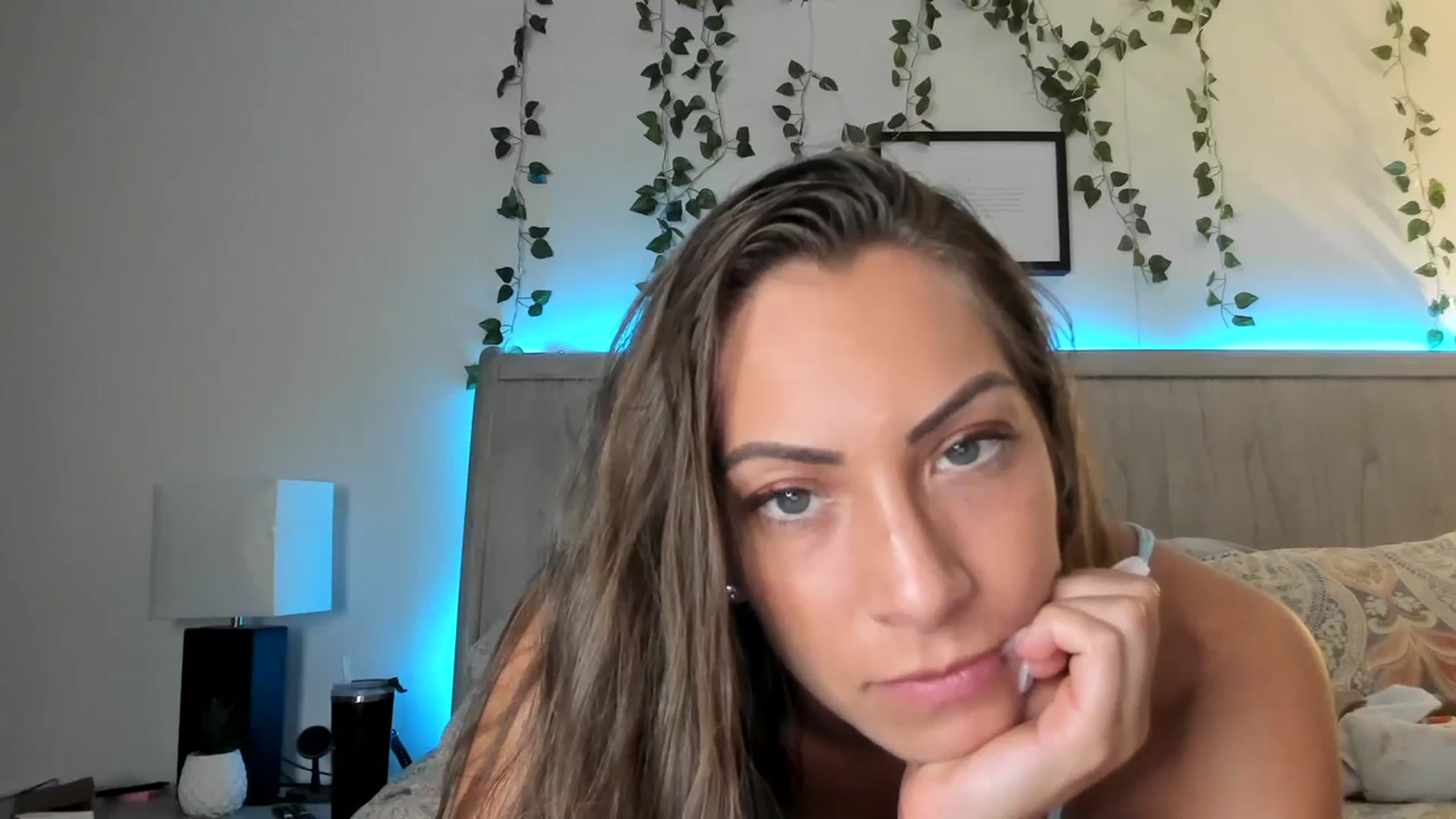 Gallery image thumbnail from Mia_Styles's myfreecams stream on, 10/03/2023, 01:45 image 7 of 20