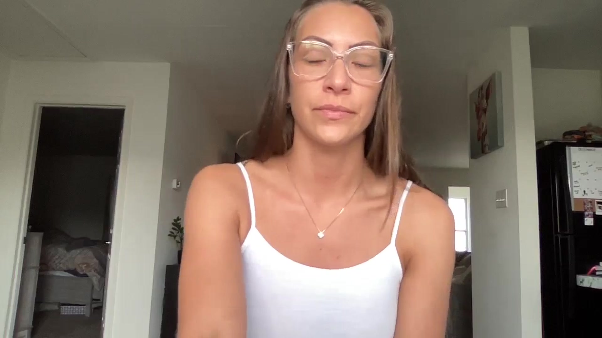 Gallery image thumbnail from Mia_Styles's myfreecams stream on, 12/02/2023, 20:03 image 14 of 20