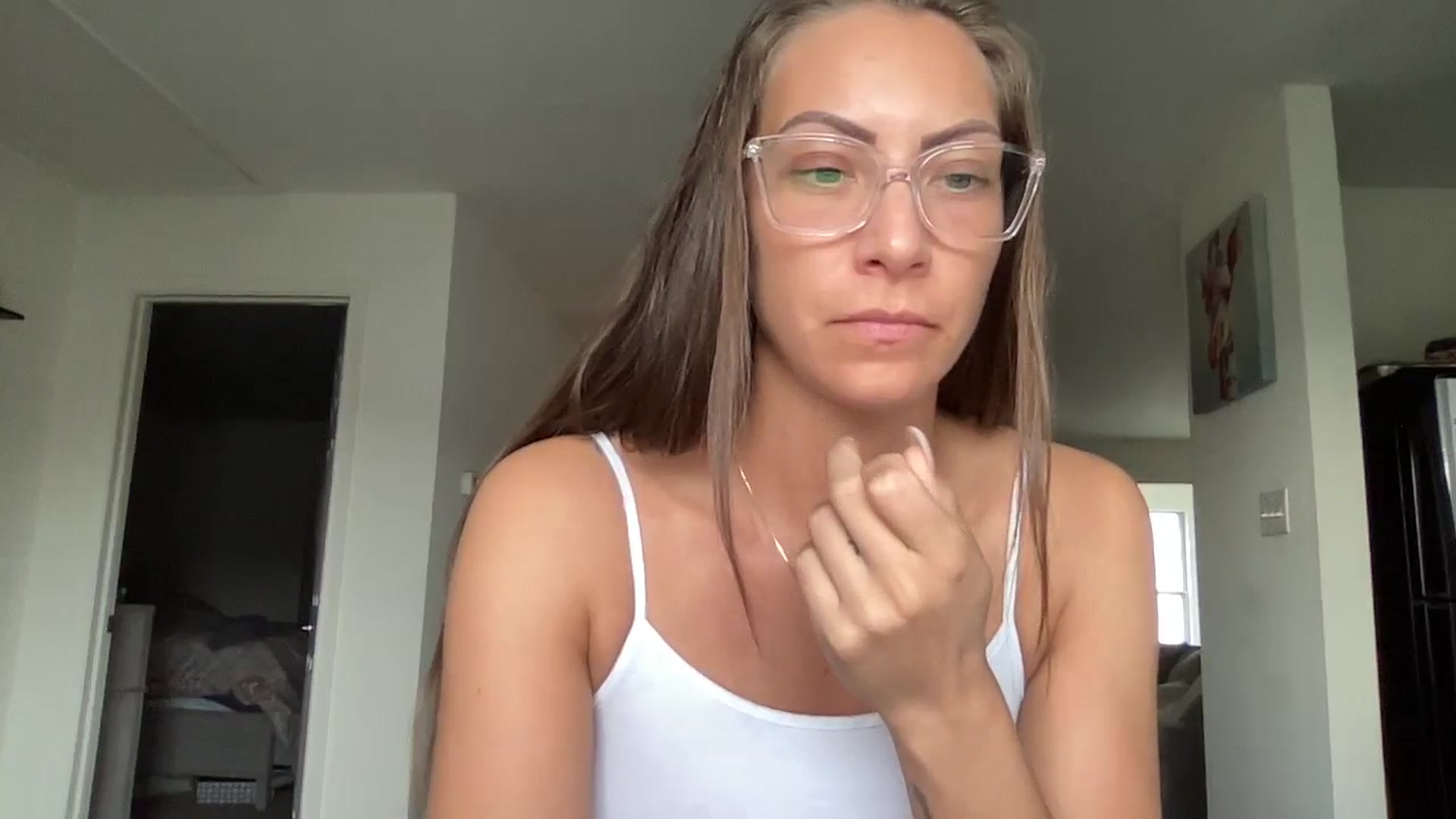 Gallery image thumbnail from Mia_Styles's myfreecams stream on, 12/02/2023, 20:03 image 20 of 20