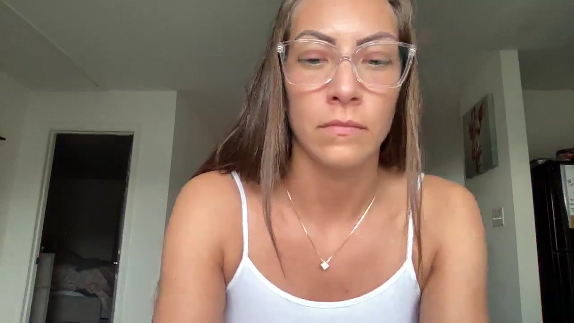 Gallery image thumbnail from Mia_Styles's myfreecams stream on, 12/02/2023, 20:03 image 19 of 20
