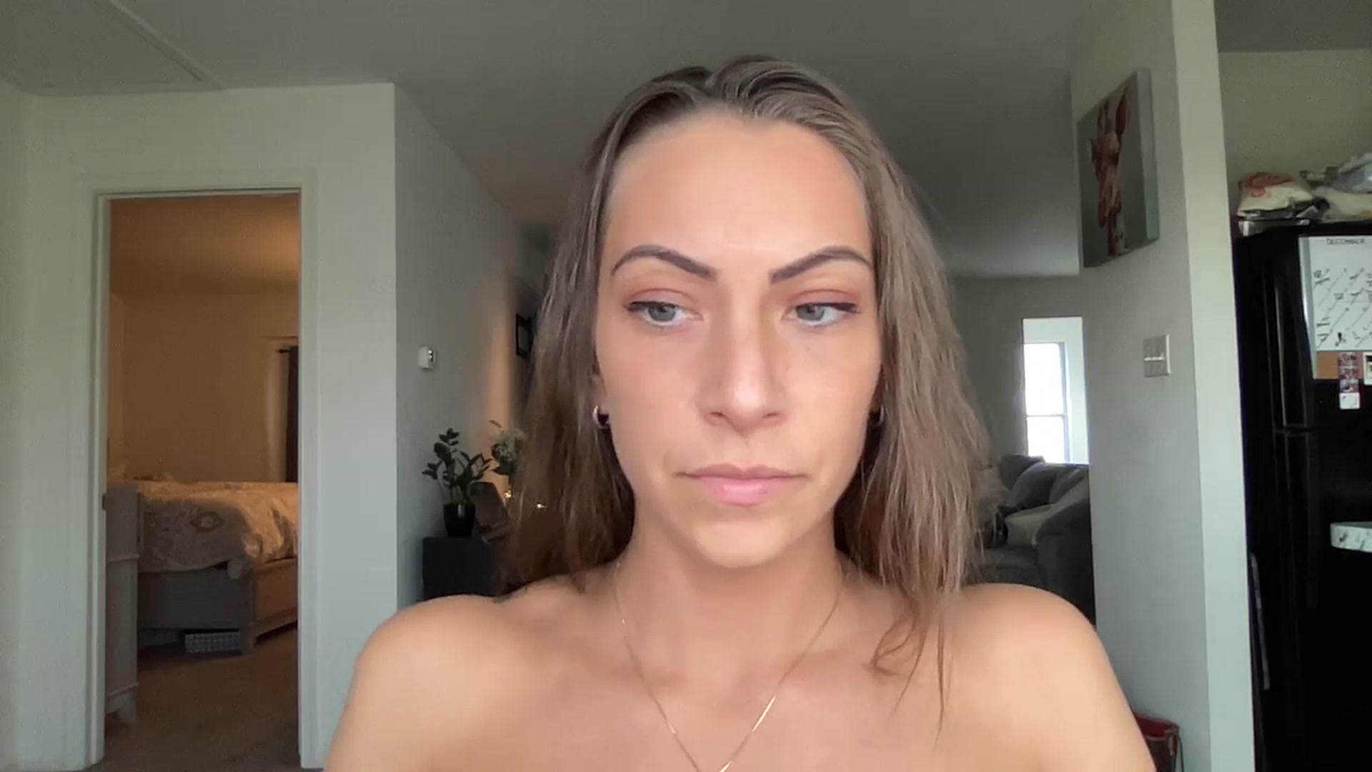 Gallery image thumbnail from Mia_Styles's myfreecams stream on, 12/31/2023, 21:13 image 17 of 20