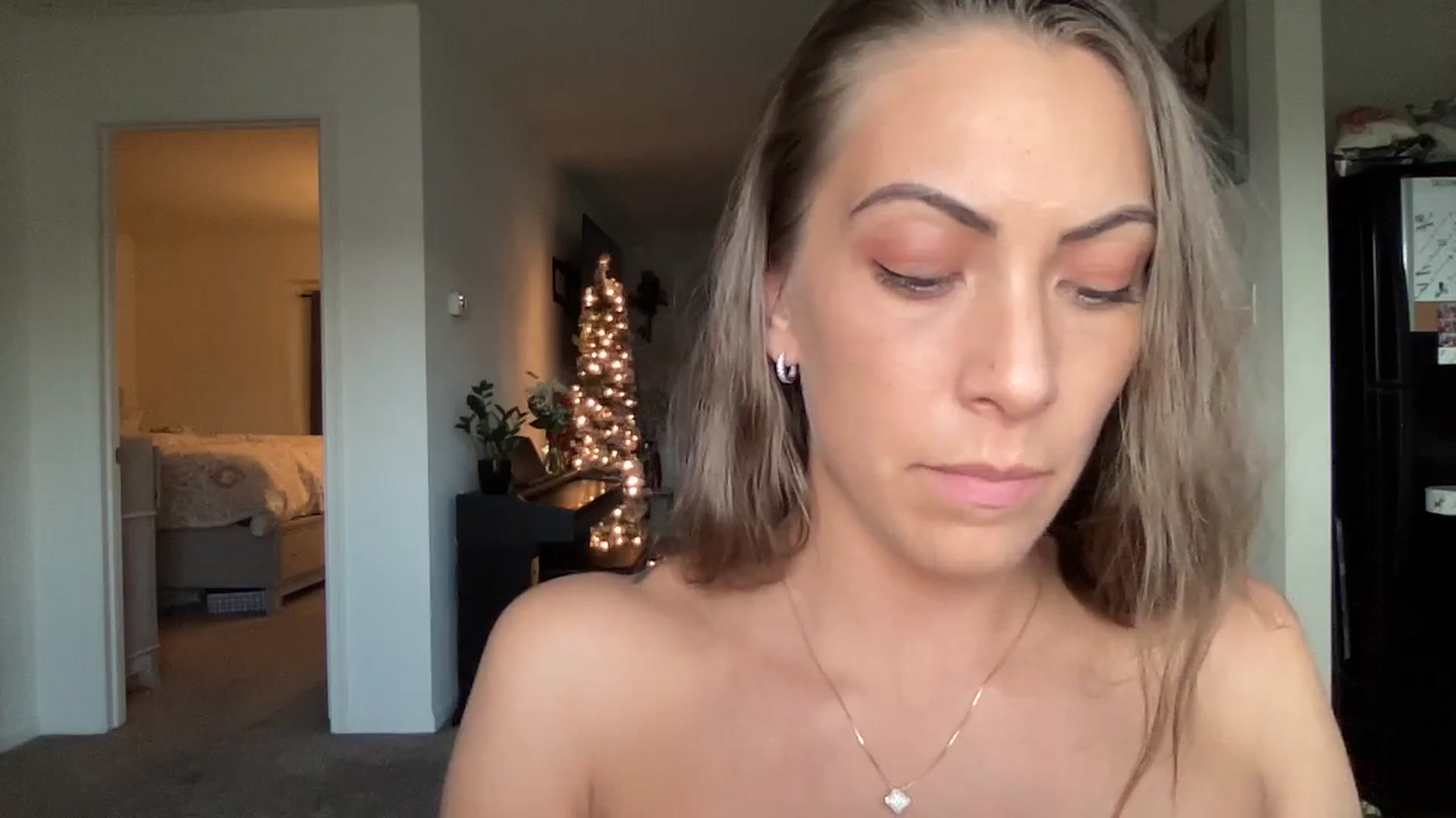 Gallery image thumbnail from Mia_Styles's myfreecams stream on, 12/31/2023, 21:28 image 9 of 20