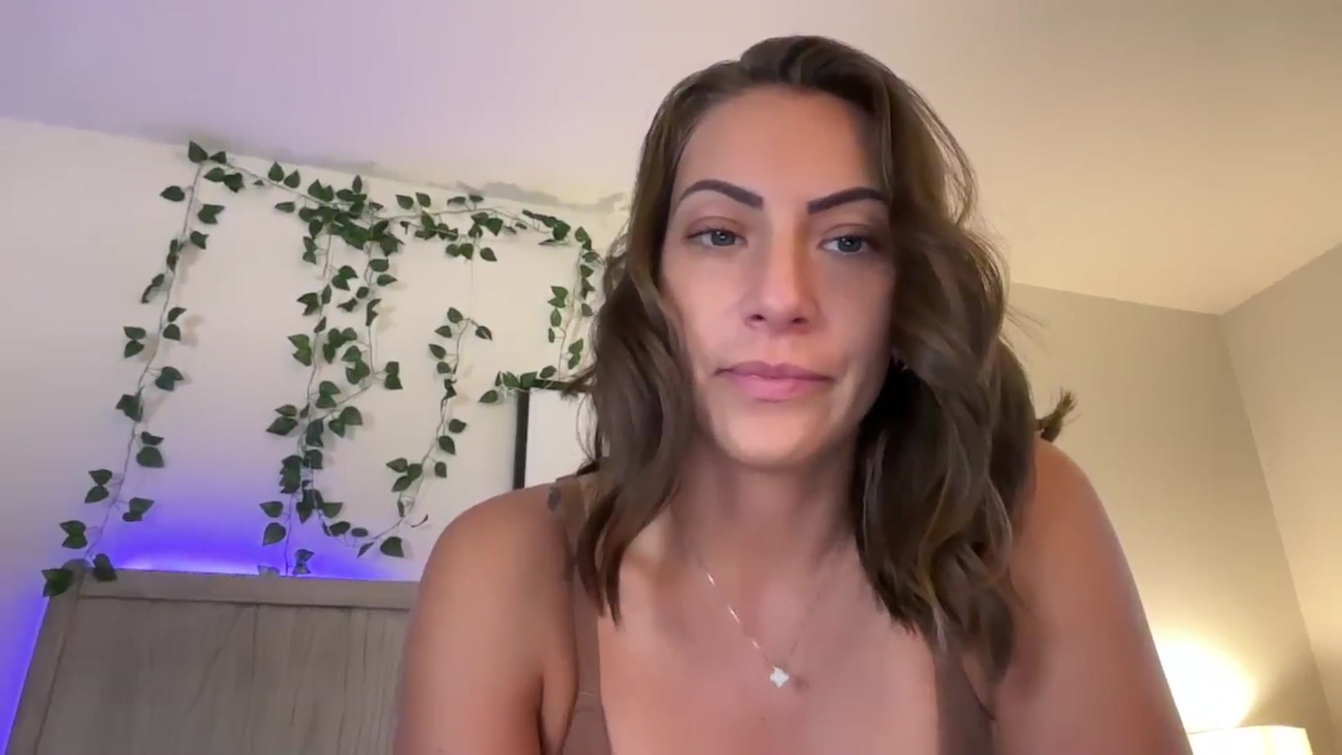 Gallery image thumbnail from Mia_Styles's myfreecams stream on, 09/23/2024, 18:33 image 2 of 20