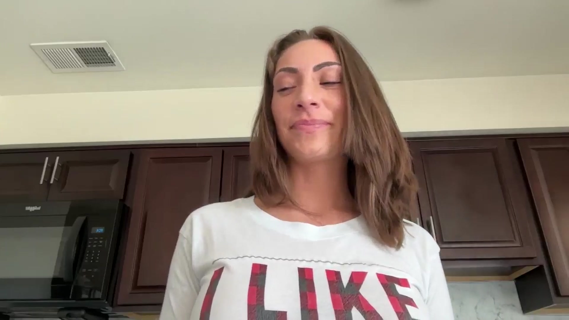 Gallery image thumbnail from Mia_Styles's myfreecams stream on, 10/17/2024, 19:12 image 19 of 20