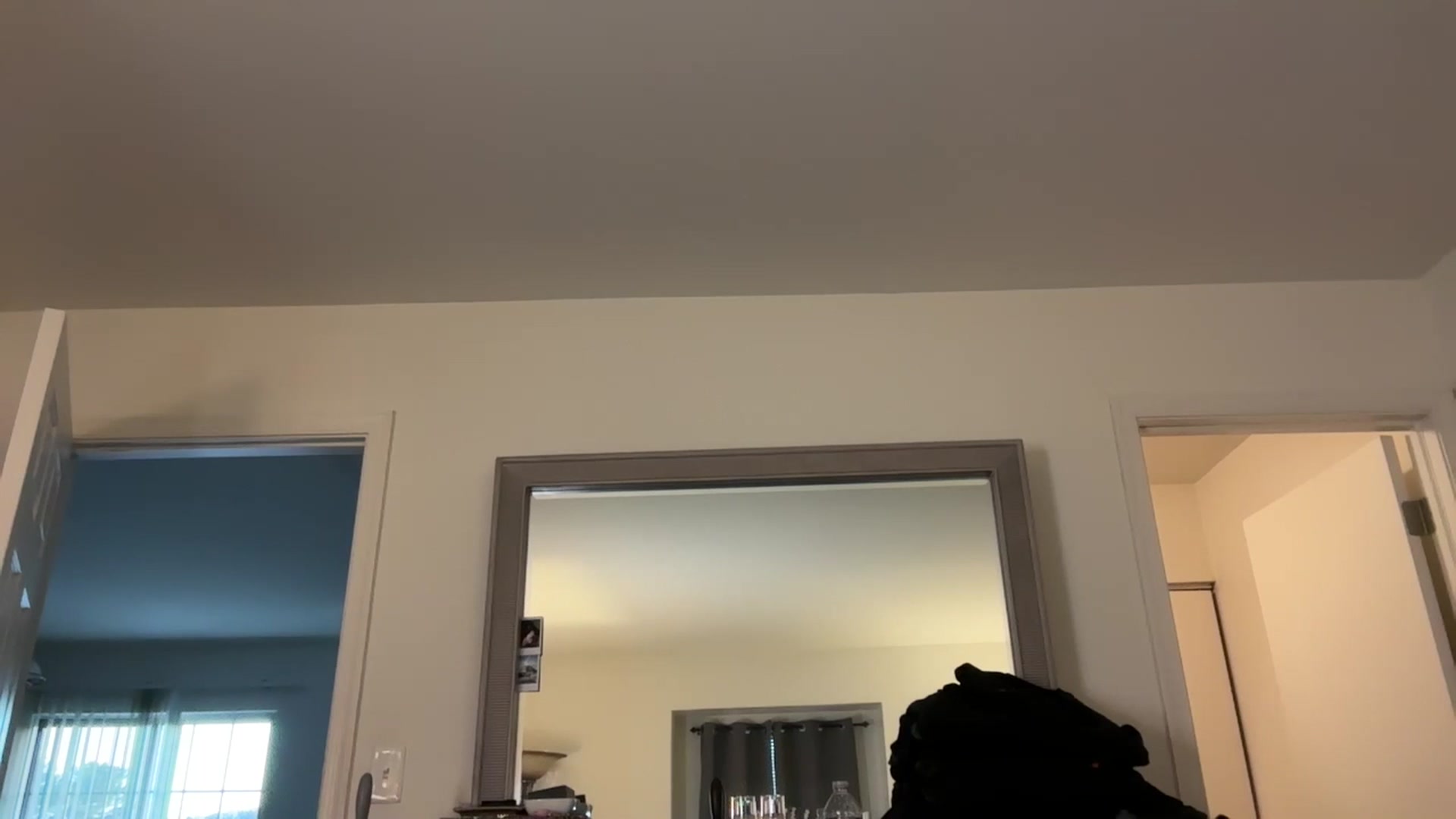 Gallery image thumbnail from Mia_Styles's myfreecams stream on, 12/14/2024, 21:49 image 17 of 20