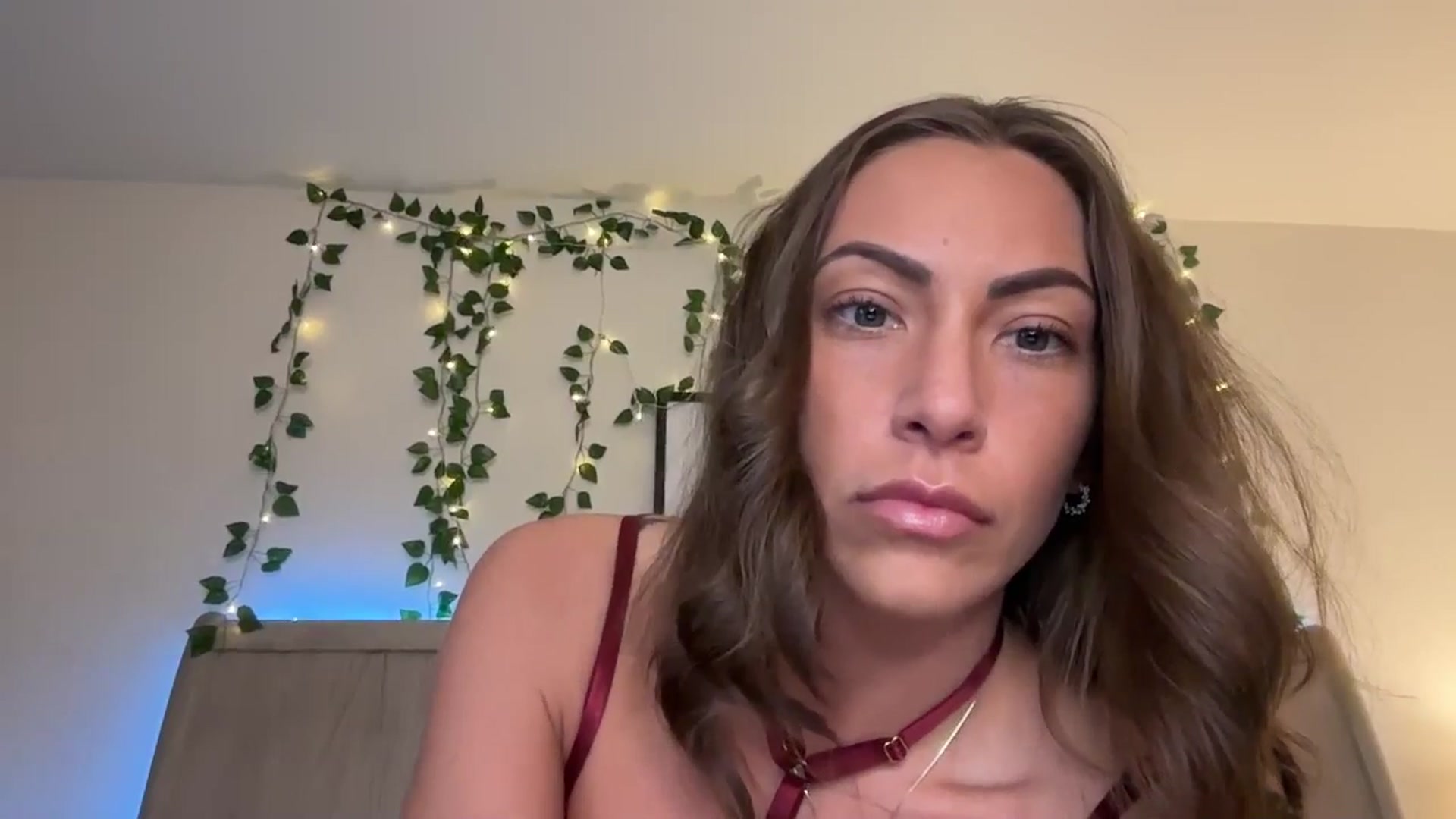 Gallery image thumbnail from Mia_Styles's myfreecams stream on, 01/21/2025, 21:00 image 19 of 20