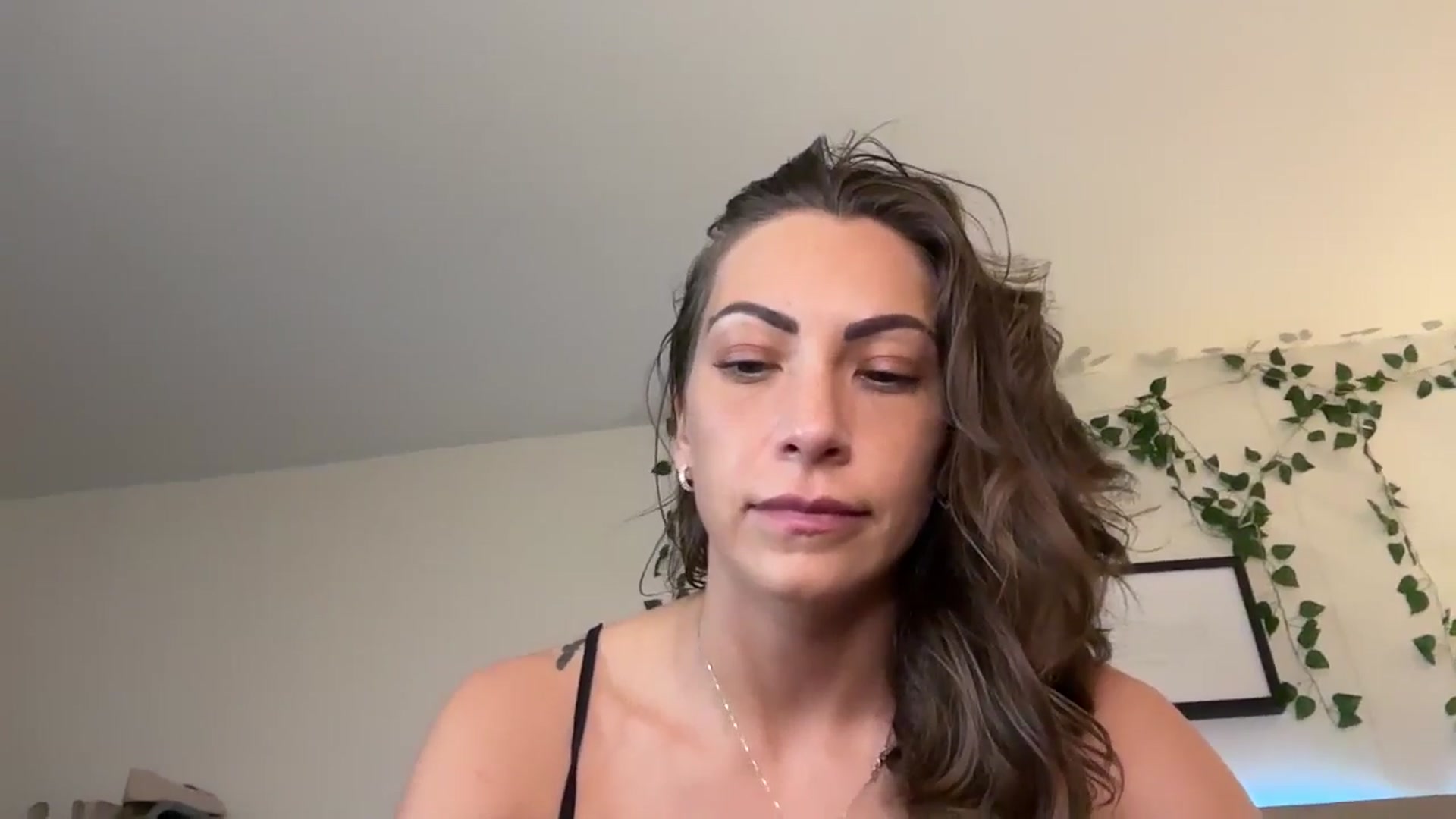 Gallery image thumbnail from Mia_Styles's myfreecams stream on, 01/29/2025, 18:41 image 17 of 20