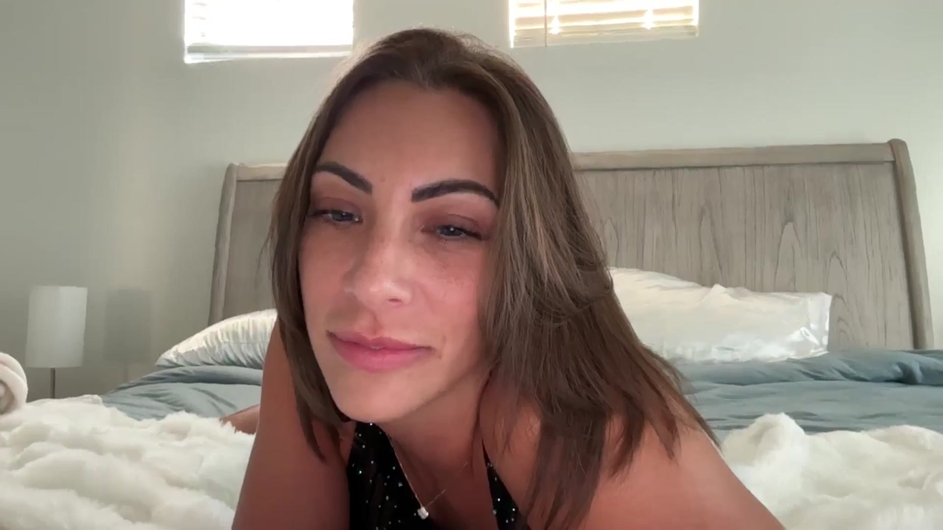 Gallery image thumbnail from Mia_Styles's myfreecams stream on, 08/21/2025, 01:42 image 17 of 20