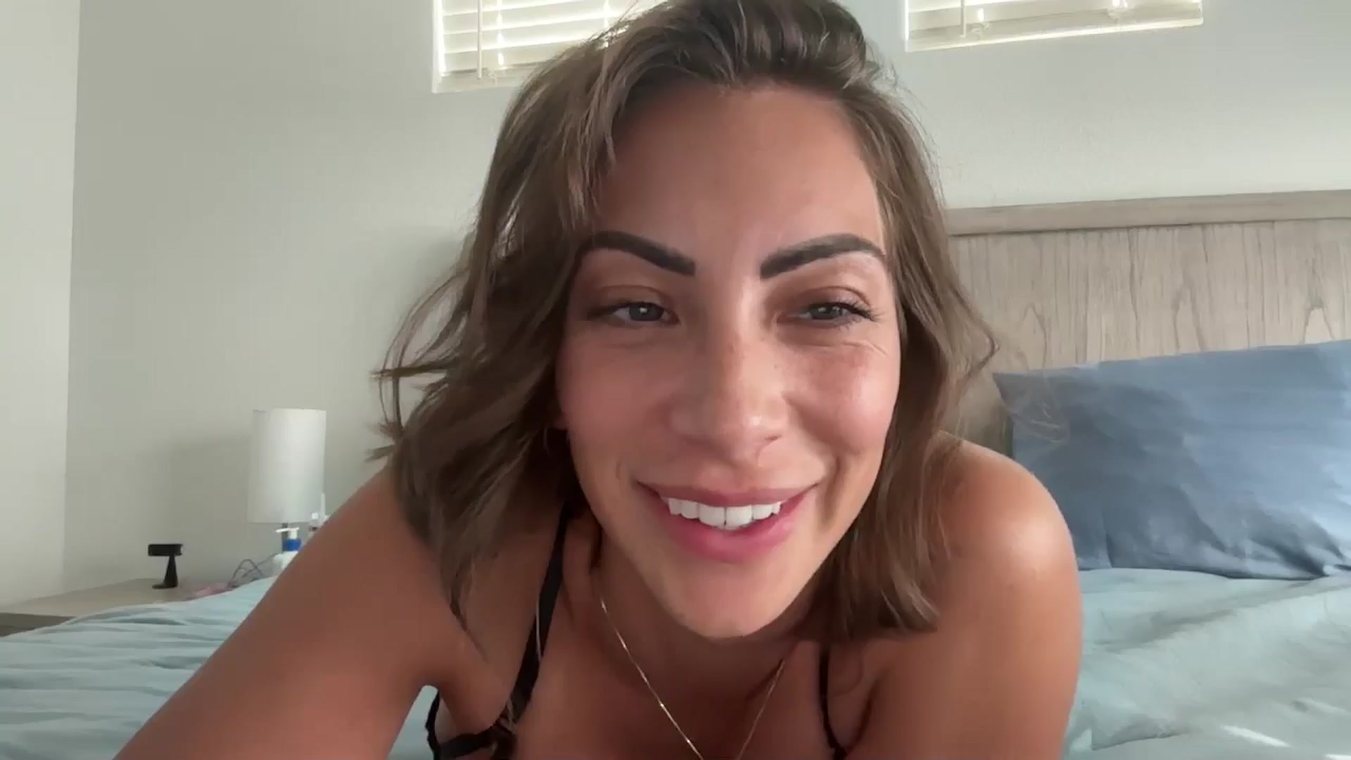 Gallery image thumbnail from Mia_Styles's myfreecams stream on, 10/11/2025, 22:59 image 11 of 20