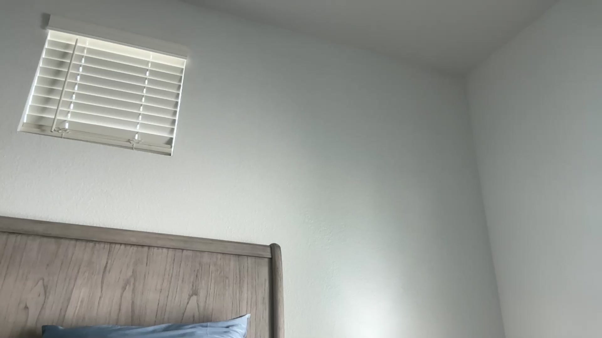 Gallery image thumbnail from Mia_Styles's myfreecams stream on, 10/31/2025, 20:28 image 16 of 20