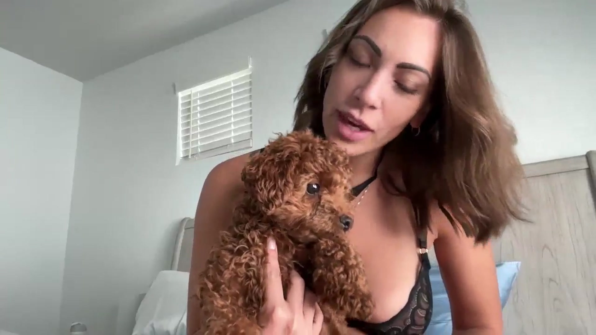 Gallery image thumbnail from Mia_Styles's myfreecams stream on, 11/05/2025, 21:02 image 10 of 20