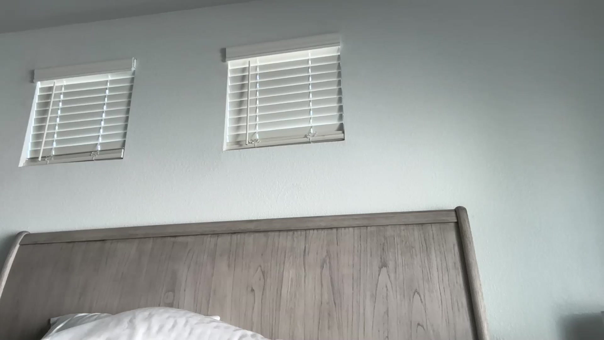Gallery image thumbnail from Mia_Styles's myfreecams stream on, 11/11/2025, 19:46 image 11 of 20