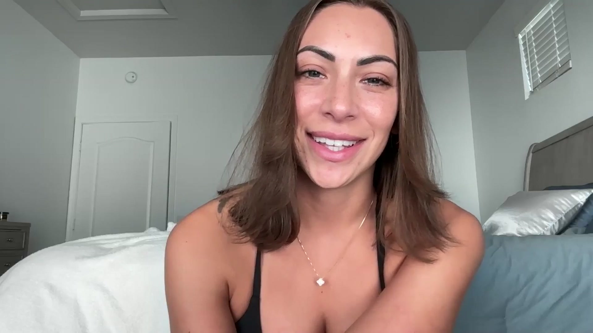 Gallery image thumbnail from Mia_Styles's myfreecams stream on, 11/24/2025, 21:16 image 2 of 20