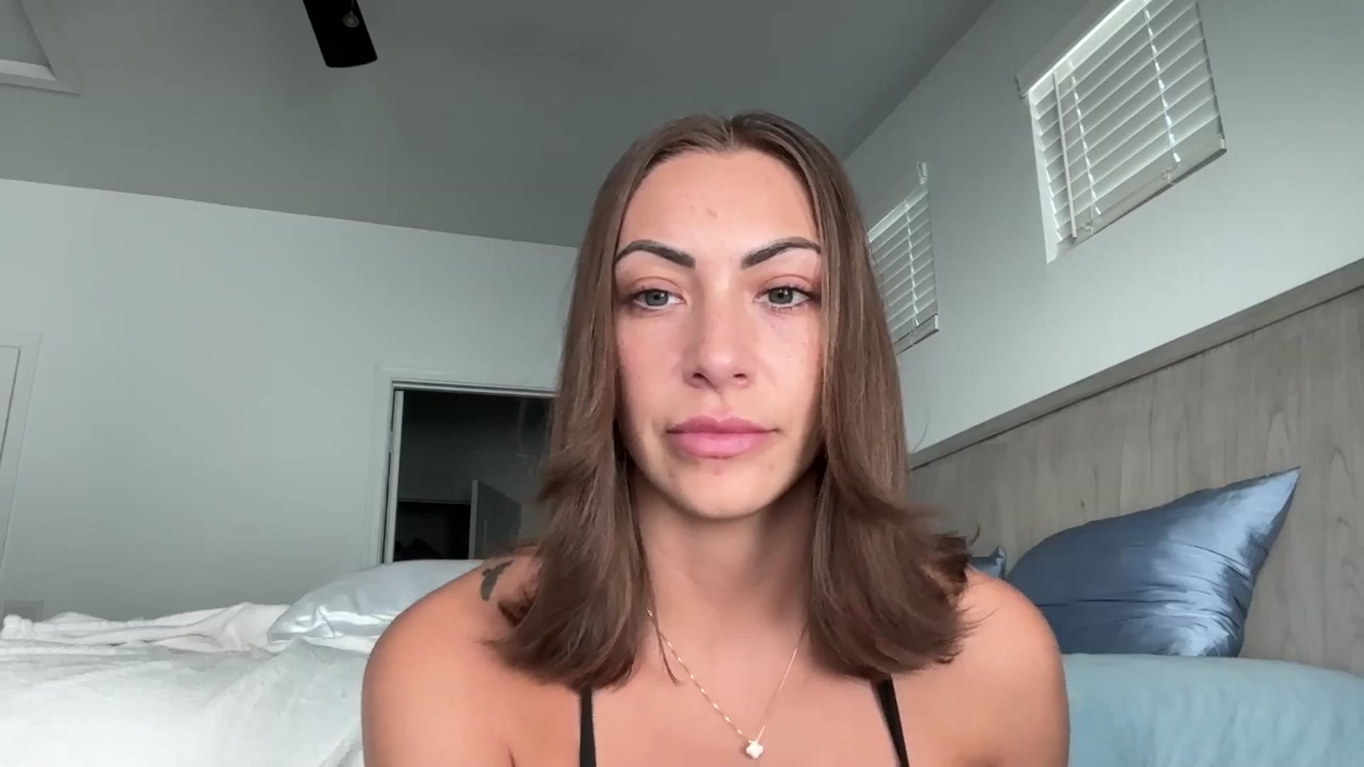 Gallery image thumbnail from Mia_Styles's myfreecams stream on, 11/24/2025, 21:16 image 6 of 20
