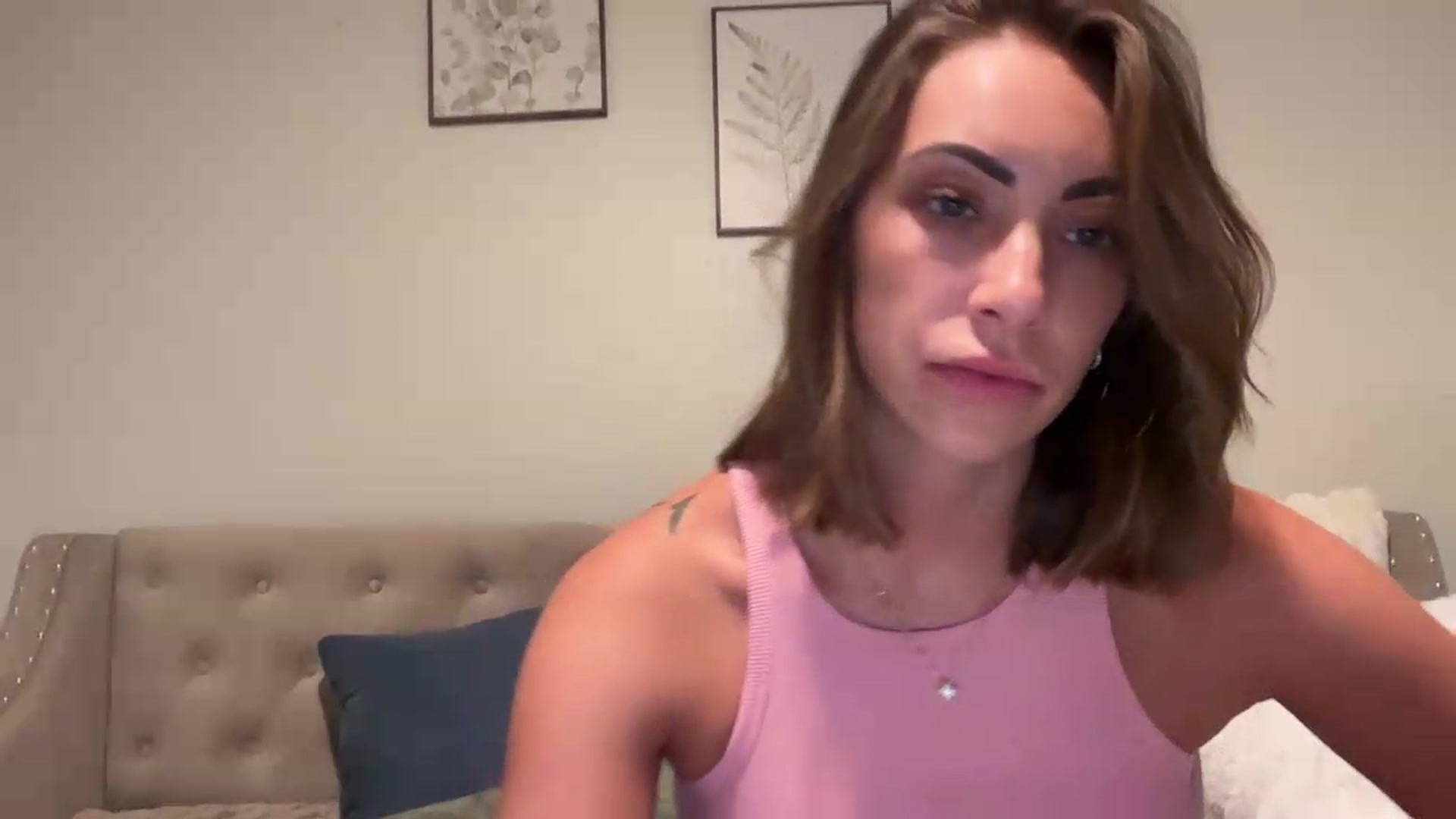 Gallery image thumbnail from Mia_Styles's myfreecams stream on, 08/01/2026, 03:14 image 6 of 20