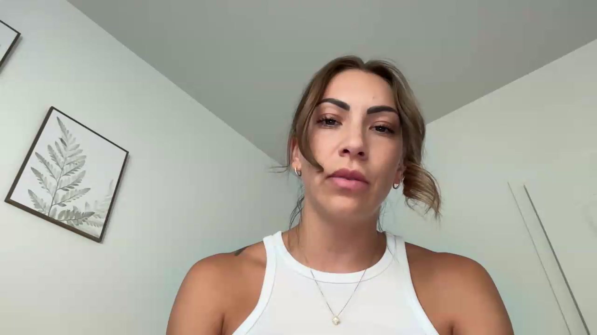 Gallery image thumbnail from Mia_Styles's myfreecams stream on, 08/11/2026, 24:36 image 2 of 20