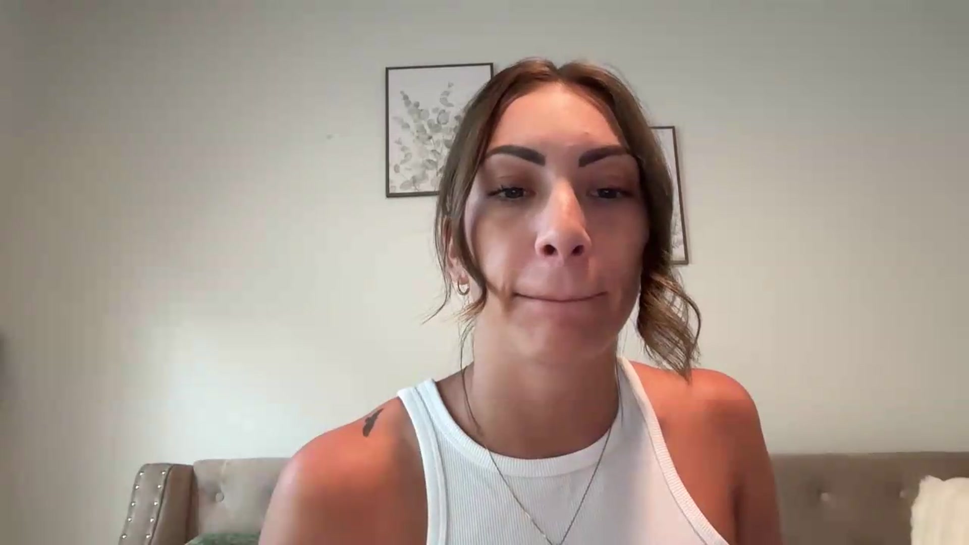 Gallery image thumbnail from Mia_Styles's myfreecams stream on, 08/11/2026, 01:21 image 10 of 20