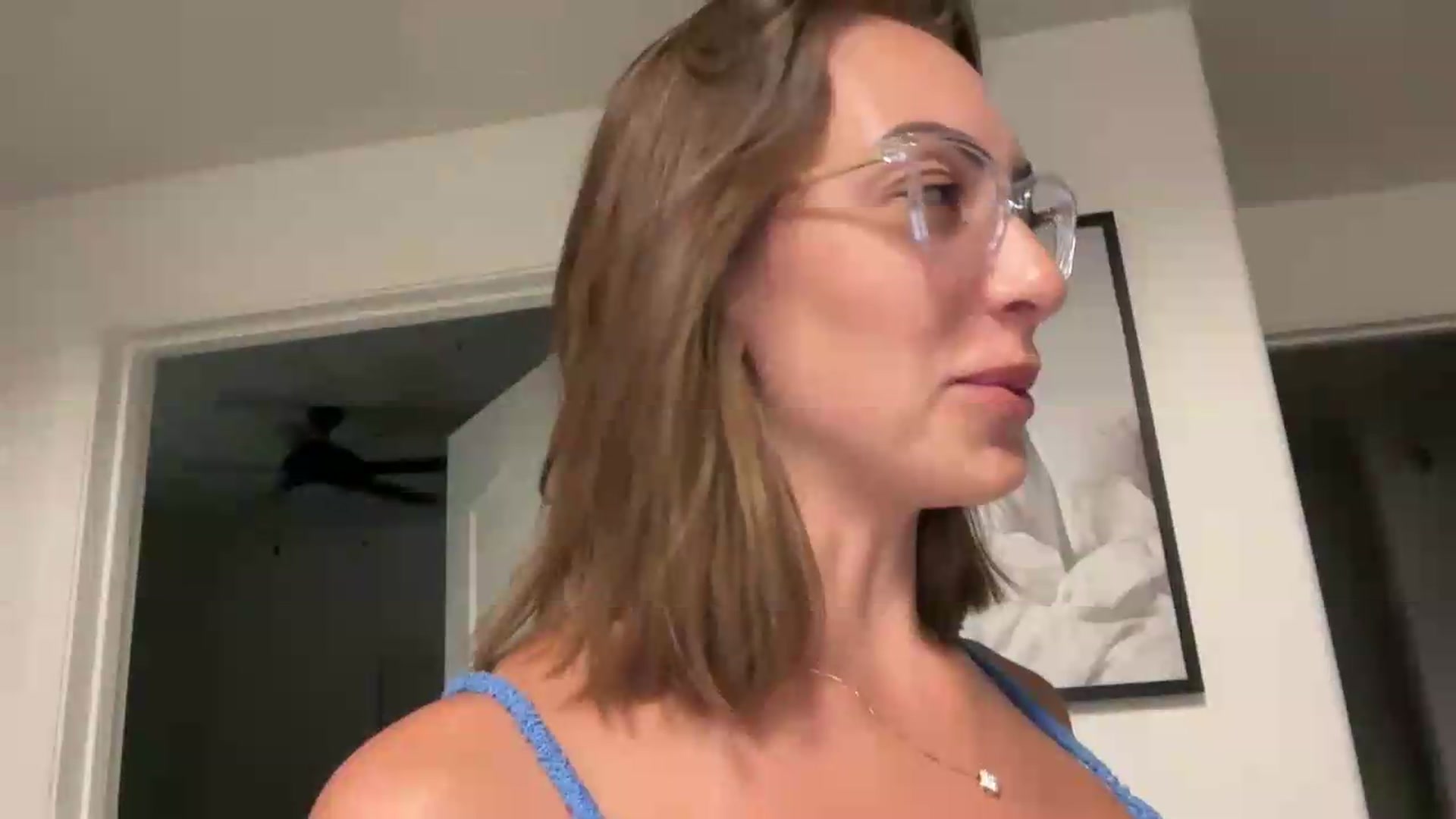 Gallery image thumbnail from Mia_Styles's myfreecams stream on, 08/20/2026, 07:45 image 3 of 20