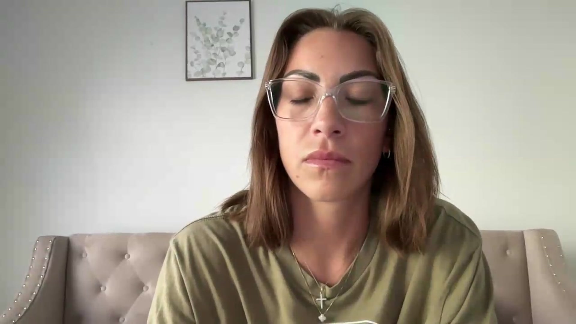 Gallery image thumbnail from Mia_Styles's myfreecams stream on, 08/22/2026, 20:44 image 19 of 20