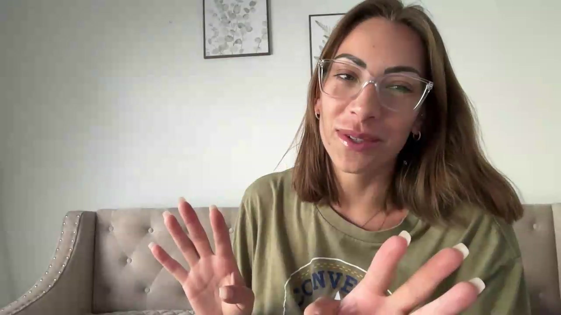 Gallery image thumbnail from Mia_Styles's myfreecams stream on, 08/22/2026, 20:44 image 7 of 20