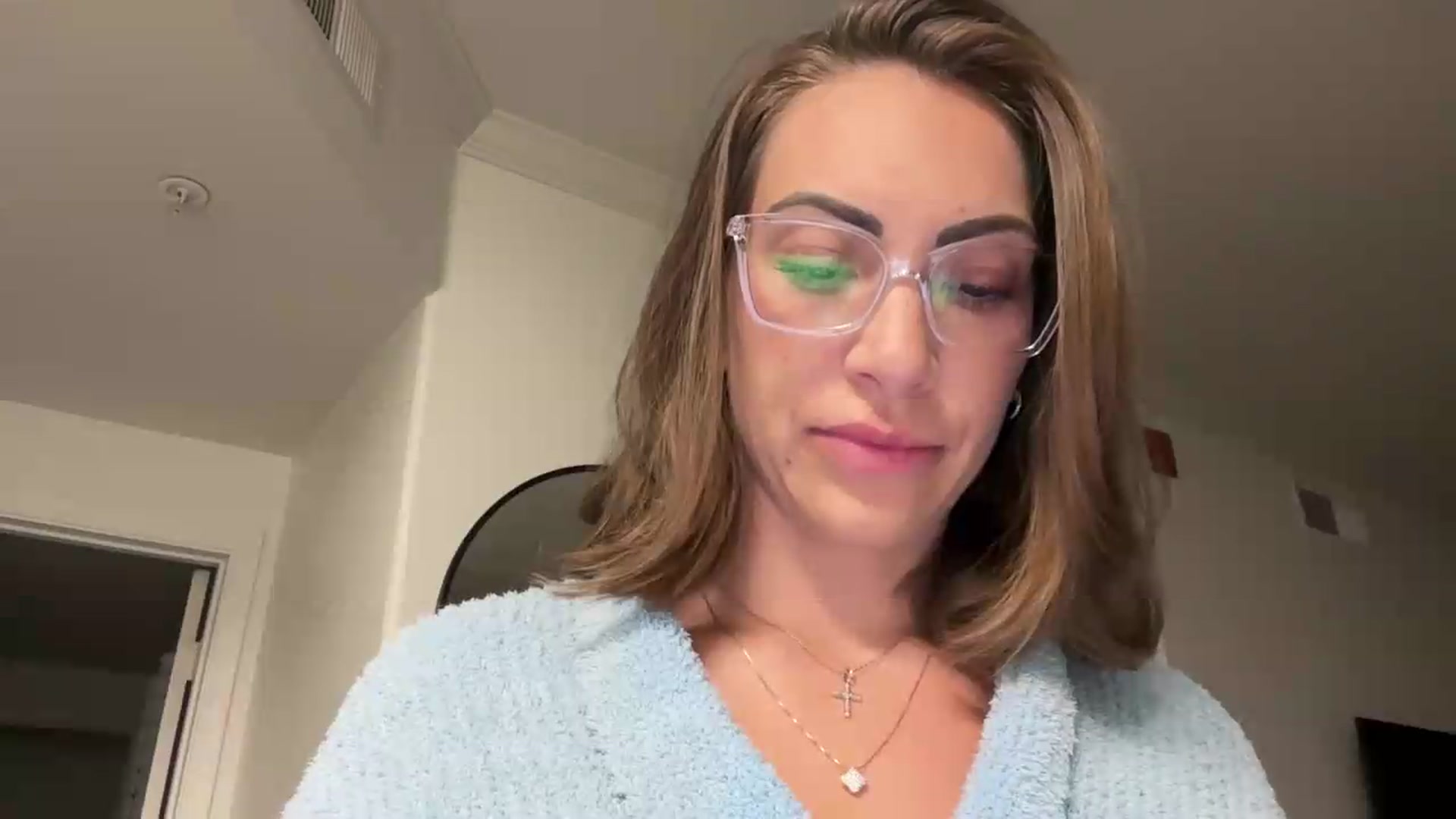 Gallery image thumbnail from Mia_Styles's myfreecams stream on, 08/27/2026, 06:05 image 20 of 20