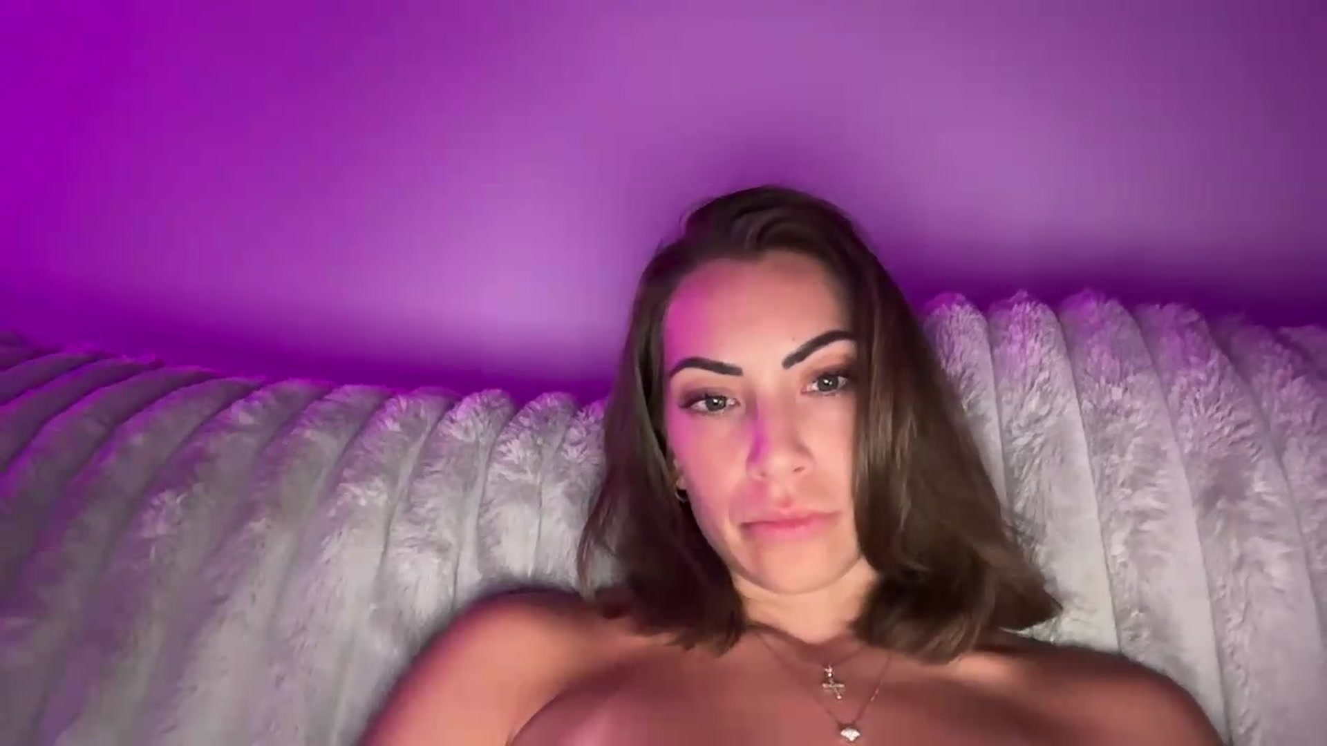Gallery image thumbnail from Mia_Styles's myfreecams stream on, 08/27/2026, 06:05 image 8 of 20