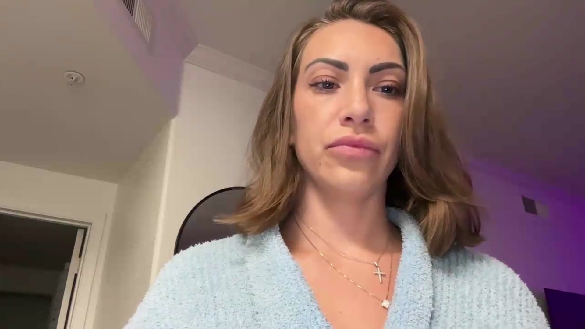 Gallery image thumbnail from Mia_Styles's myfreecams stream on, 08/27/2026, 06:05 image 18 of 20