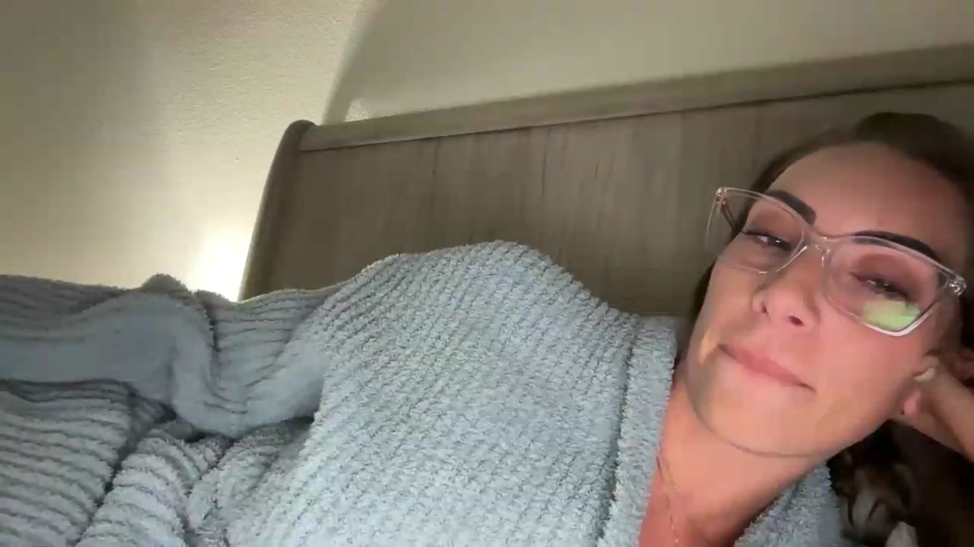 Gallery image thumbnail from Mia_Styles's myfreecams stream on, 08/27/2026, 06:58 image 10 of 20