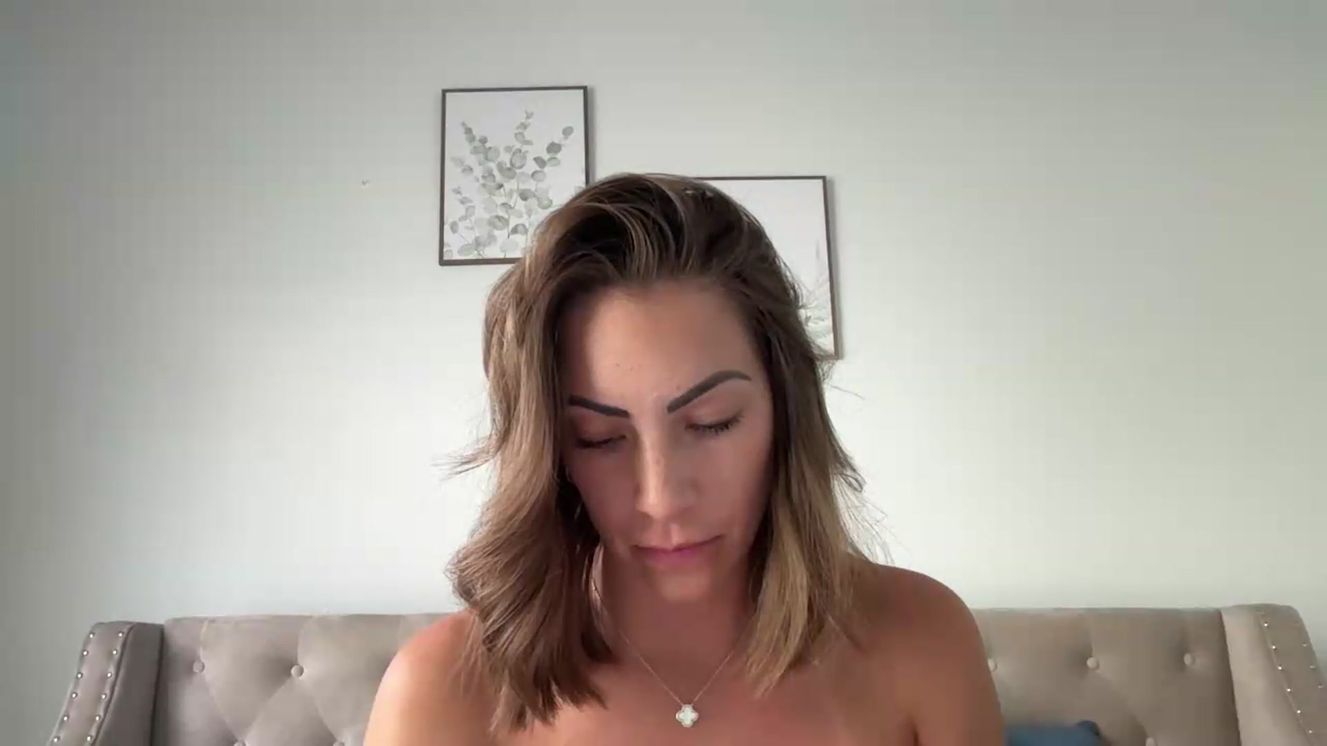 Gallery image thumbnail from Mia_Styles's myfreecams stream on, 08/31/2026, 20:03 image 2 of 20