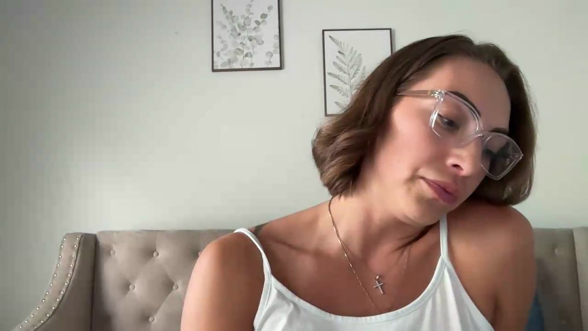 Gallery image thumbnail from Mia_Styles's myfreecams stream on, 09/23/2026, 21:49 image 17 of 20