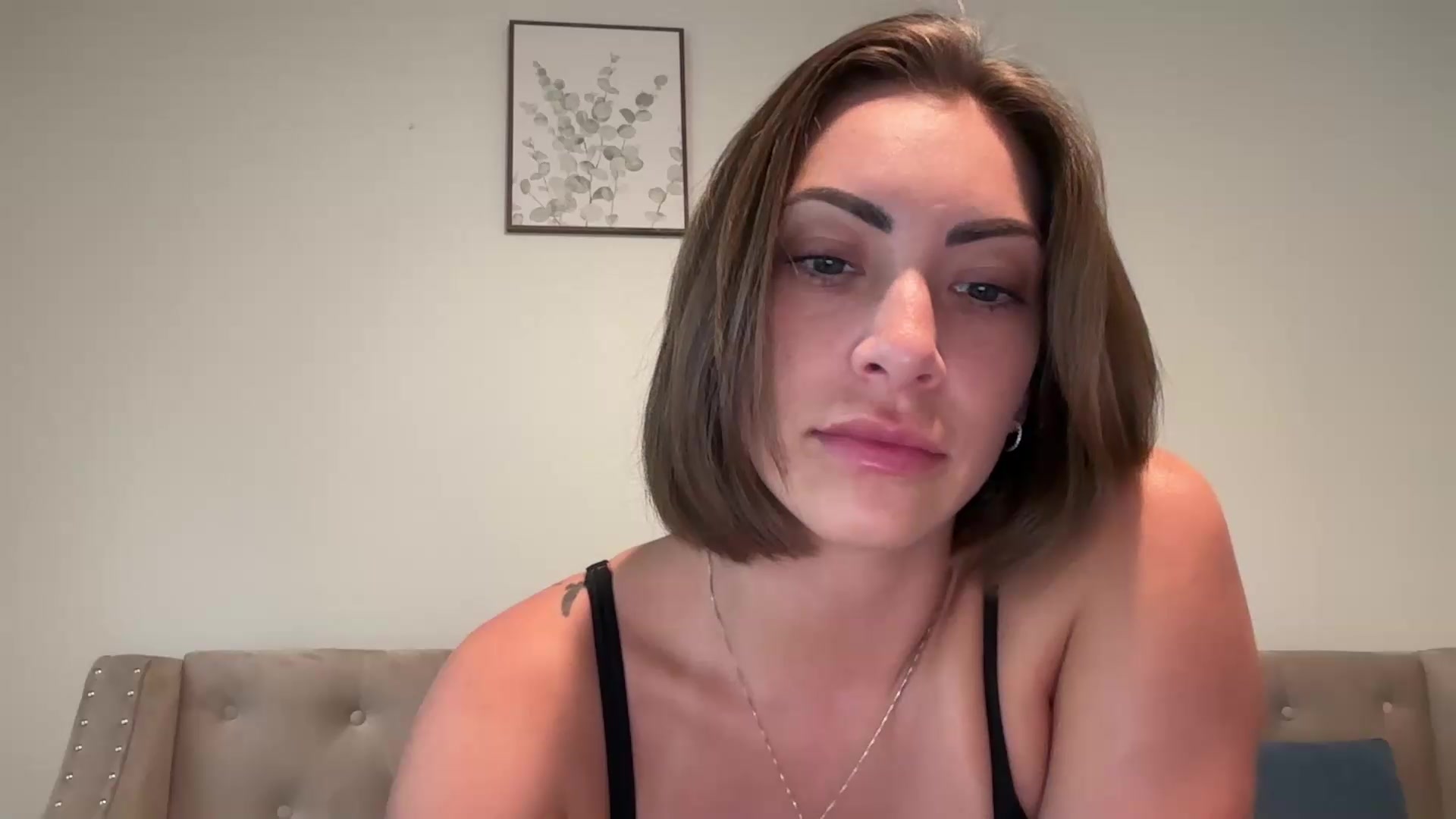 Gallery image thumbnail from Mia_Styles's myfreecams stream on, 09/29/2026, 24:01 image 15 of 20