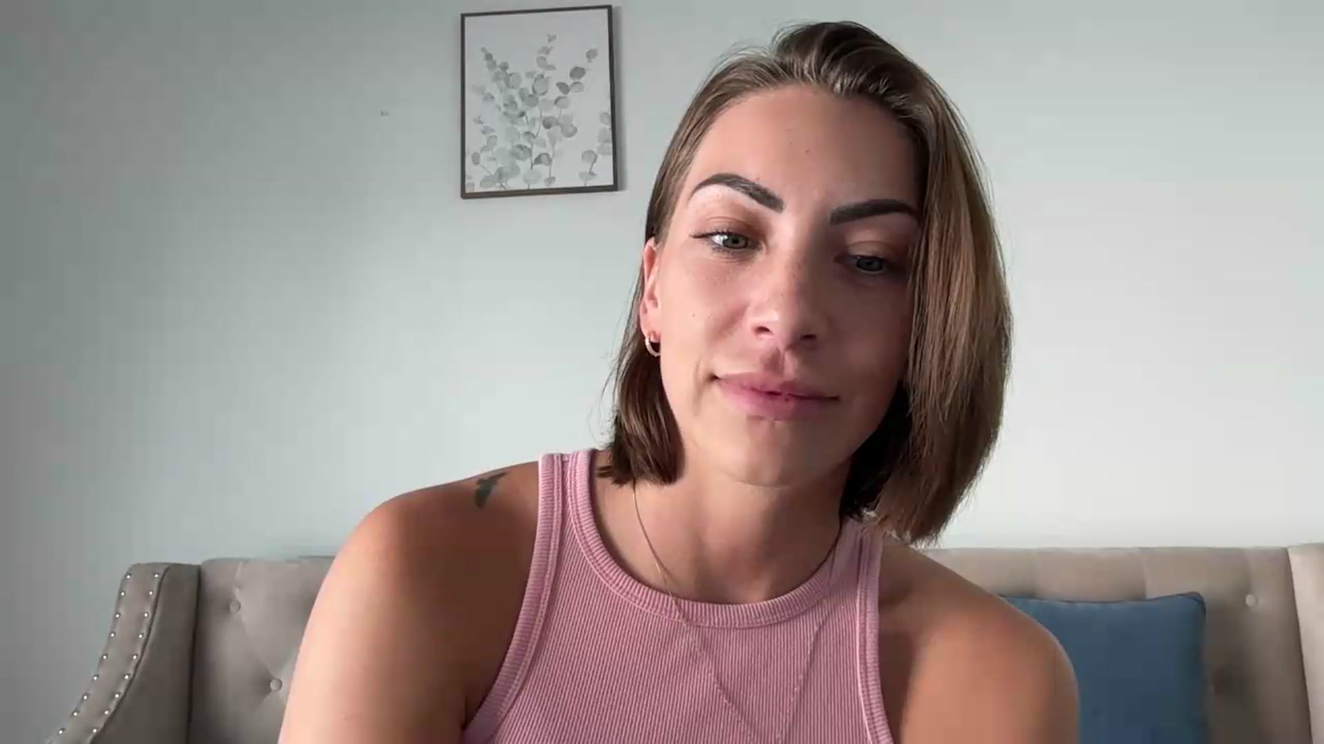Gallery image thumbnail from Mia_Styles's myfreecams stream on, 10/06/2026, 20:26 image 16 of 20