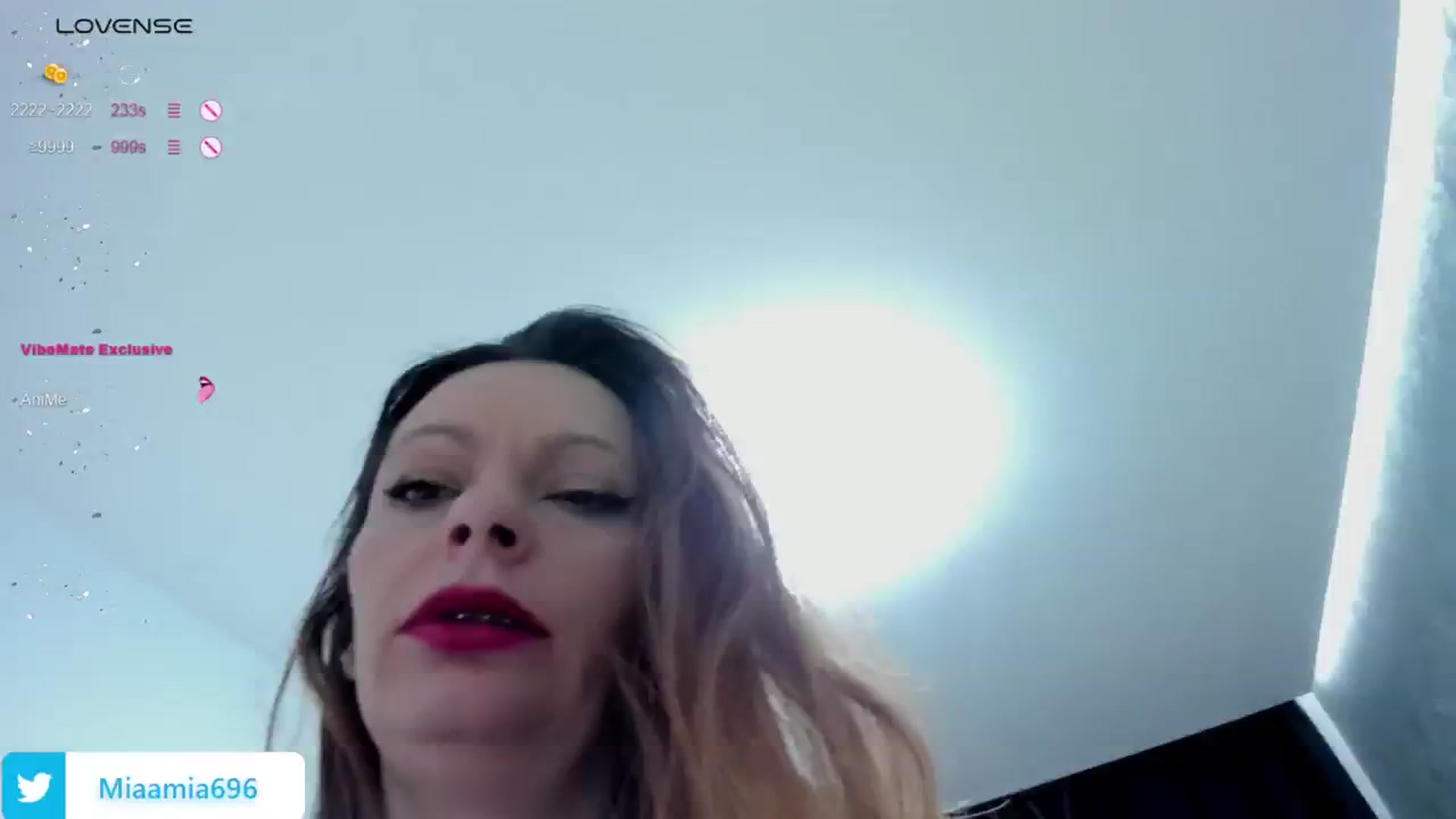Gallery image thumbnail from Mia__Milf's myfreecams stream on, 02/25/2025, 09:15 image 9 of 20