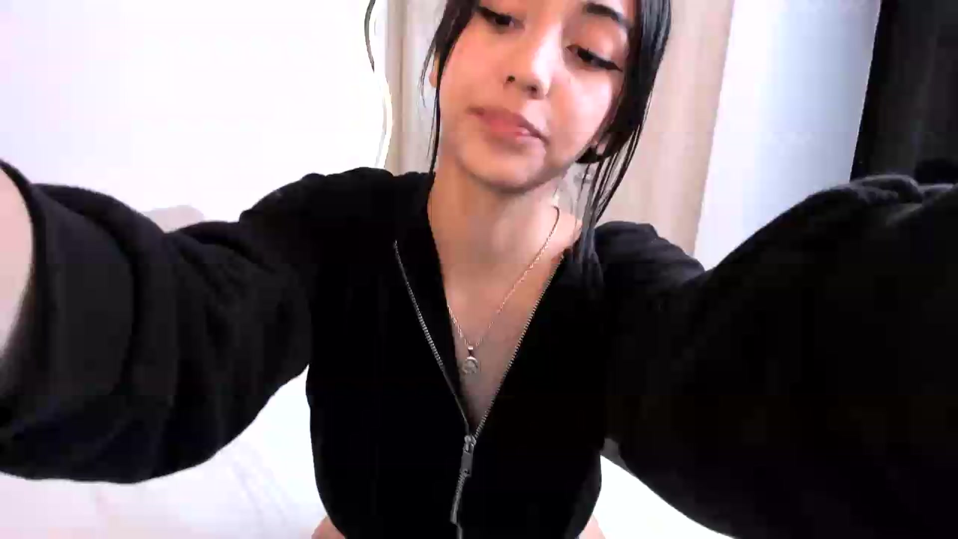 Gallery image thumbnail from Mia___'s myfreecams stream on, 06/16/2026, 02:50 image 20 of 20