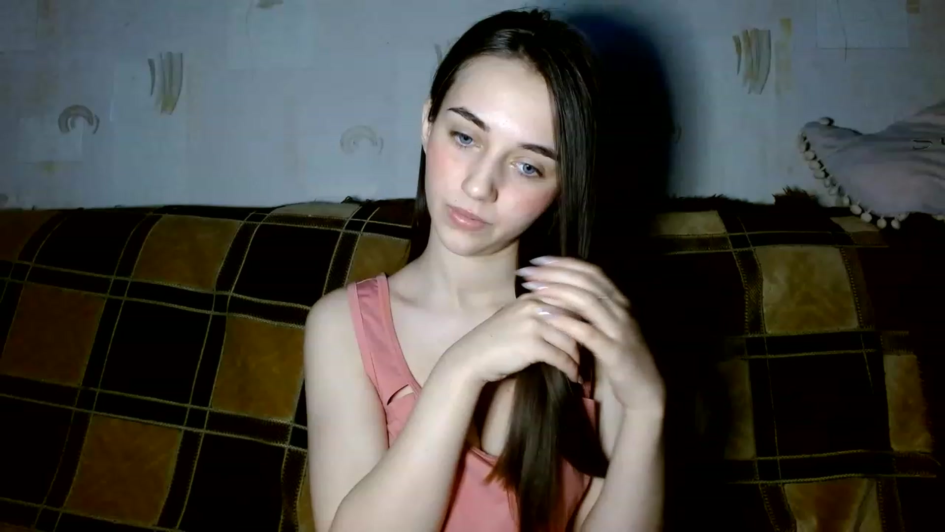 Gallery image thumbnail from Mia_chan's myfreecams stream on, 01/27/2023, 16:19 image 15 of 20