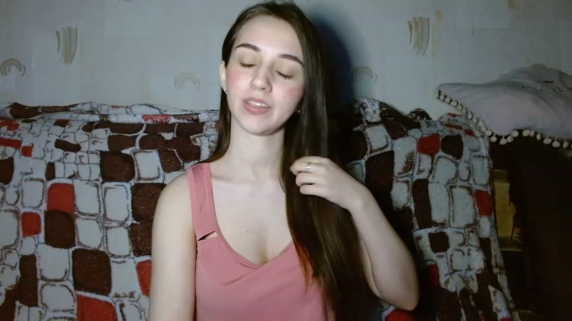 Gallery image thumbnail from Mia_chan's myfreecams stream on, 02/04/2023, 20:14 image 2 of 20