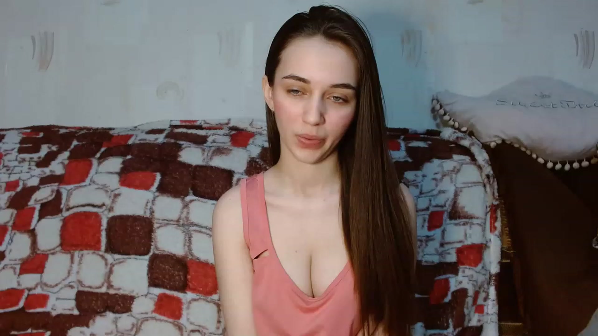 Gallery image thumbnail from Mia_chan's myfreecams stream on, 02/13/2023, 13:53 image 15 of 20