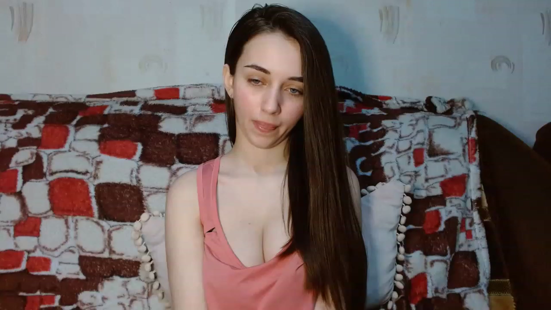 Gallery image thumbnail from Mia_chan's myfreecams stream on, 03/01/2023, 15:33 image 14 of 20