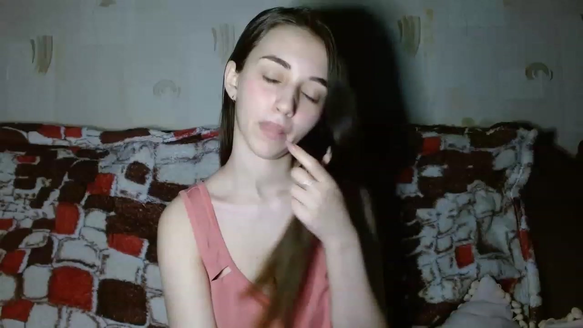 Gallery image thumbnail from Mia_chan's myfreecams stream on, 03/02/2023, 17:05 image 14 of 20