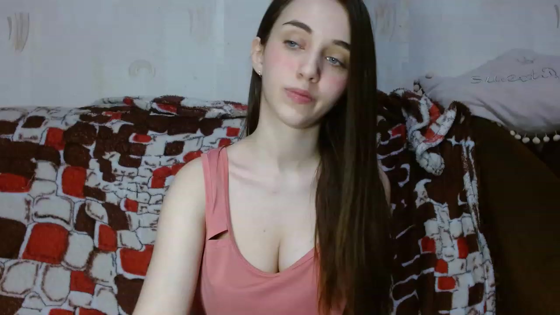 Gallery image thumbnail from Mia_chan's myfreecams stream on, 04/08/2023, 14:10 image 1 of 20