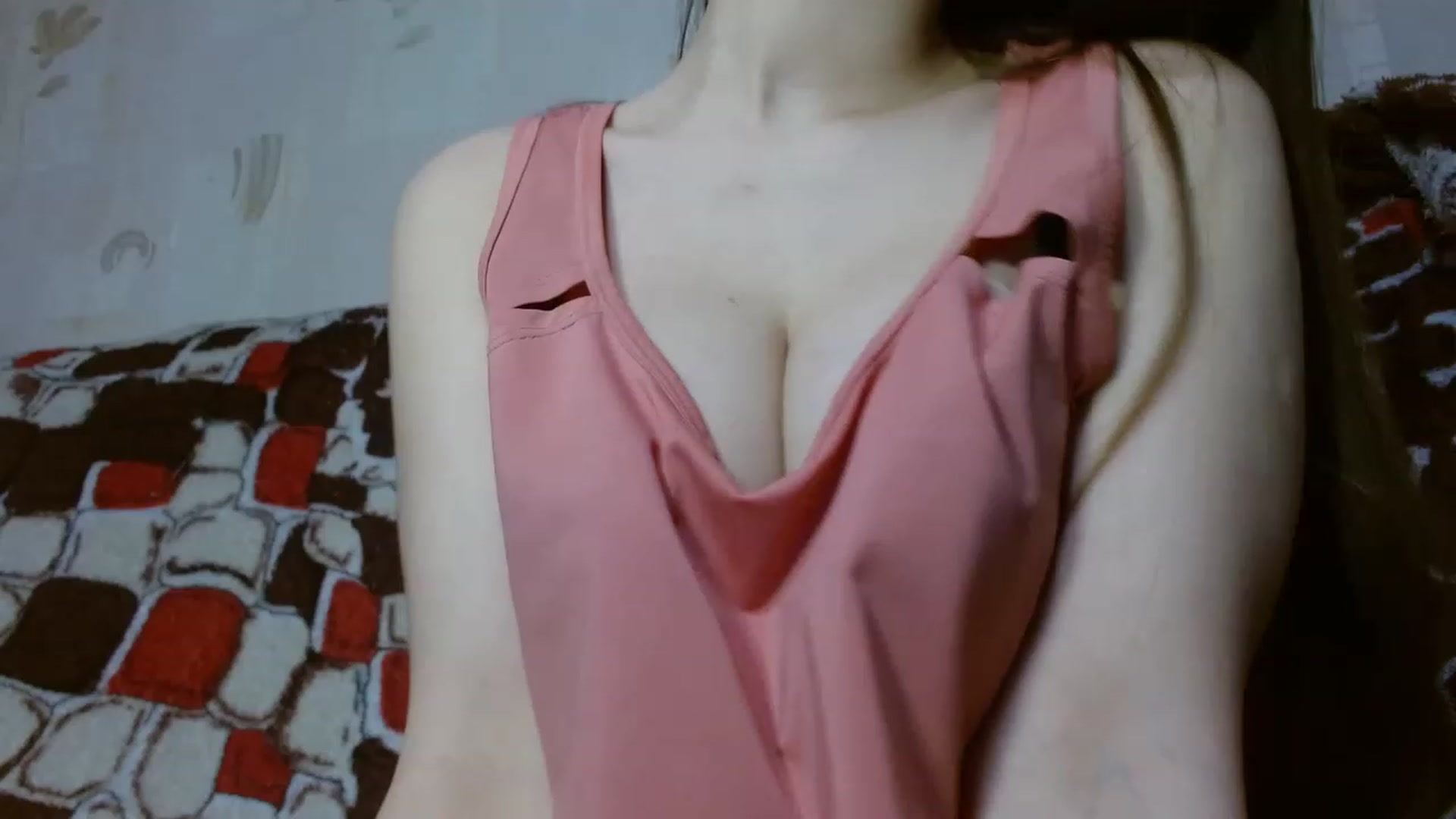 Gallery image thumbnail from Mia_chan's myfreecams stream on, 04/08/2023, 14:10 image 2 of 20