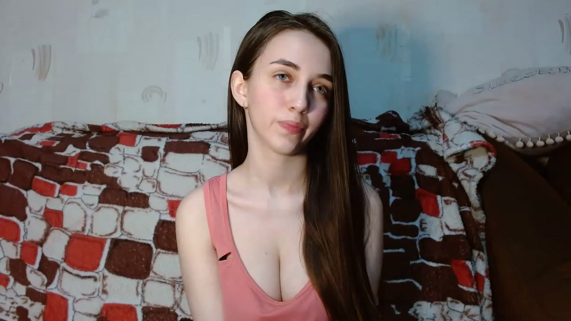 Gallery image thumbnail from Mia_chan's myfreecams stream on, 04/19/2023, 18:50 image 10 of 20
