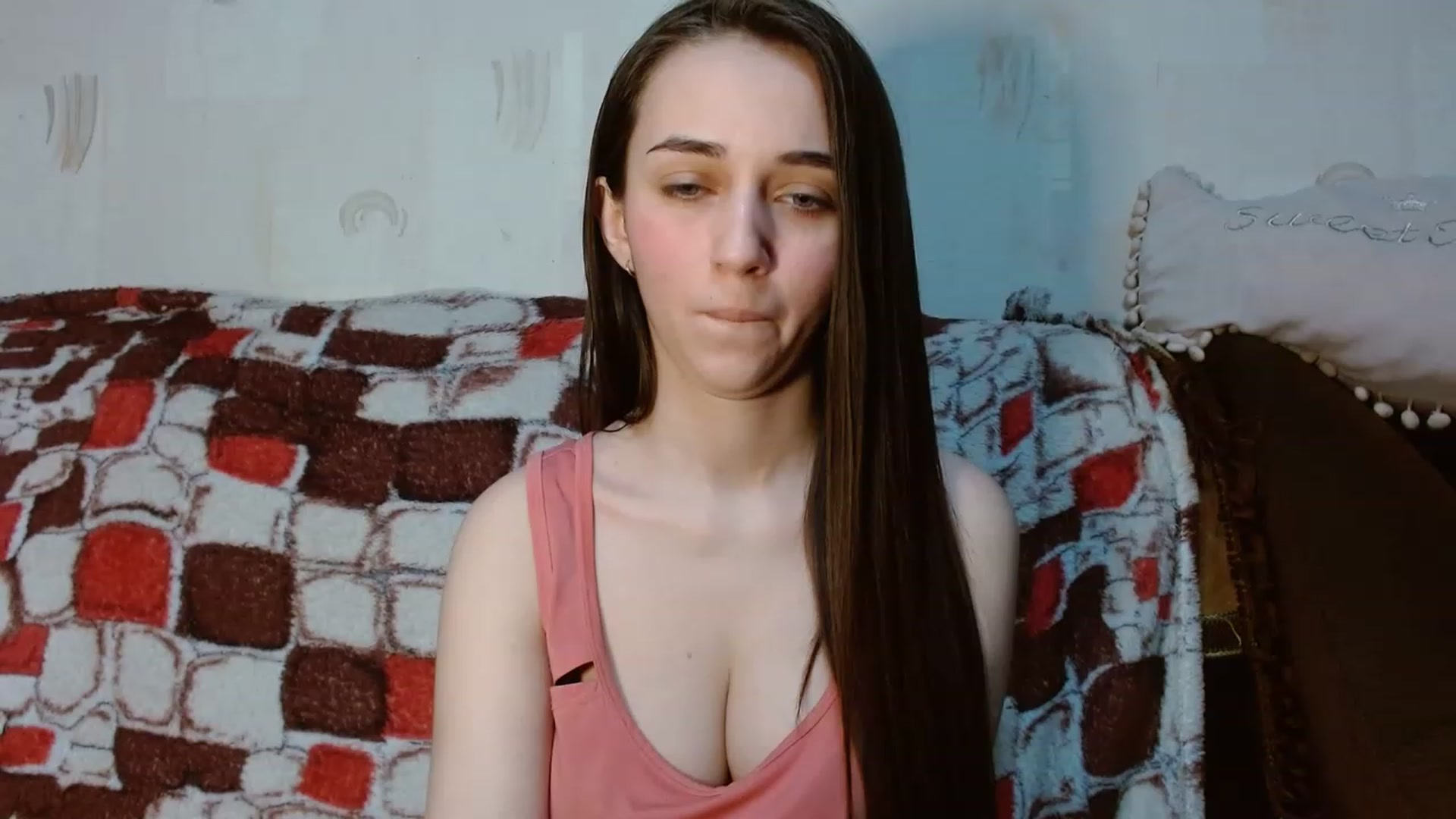 Gallery image thumbnail from Mia_chan's myfreecams stream on, 05/14/2023, 18:55 image 16 of 20