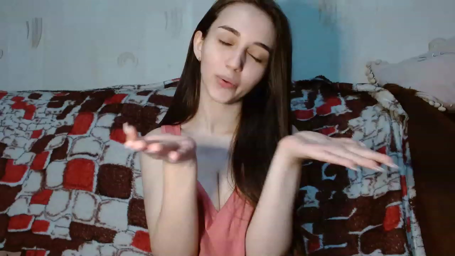 Gallery image thumbnail from Mia_chan's myfreecams stream on, 06/04/2023, 15:41 image 8 of 20