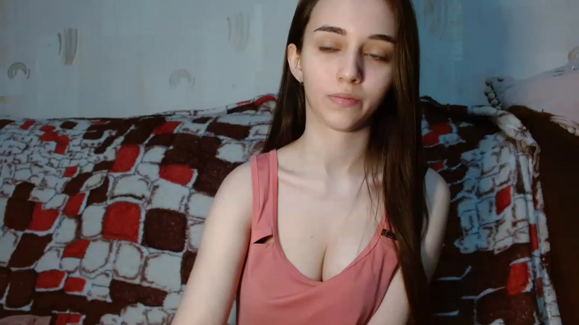 Gallery image thumbnail from Mia_chan's myfreecams stream on, 06/04/2023, 15:41 image 13 of 20