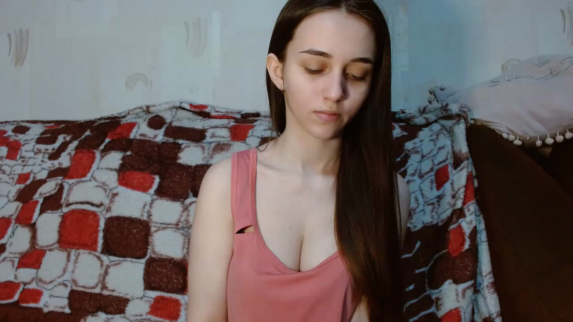 Gallery image thumbnail from Mia_chan's myfreecams stream on, 06/05/2023, 14:58 image 5 of 20