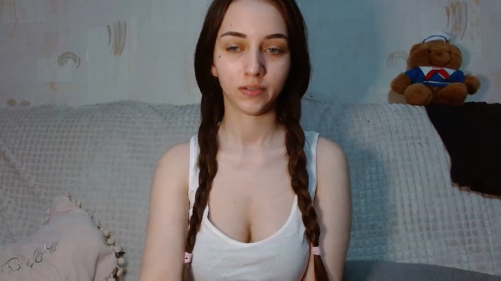 Gallery image thumbnail from Mia_chan's myfreecams stream on, 06/11/2024, 11:51 image 3 of 20