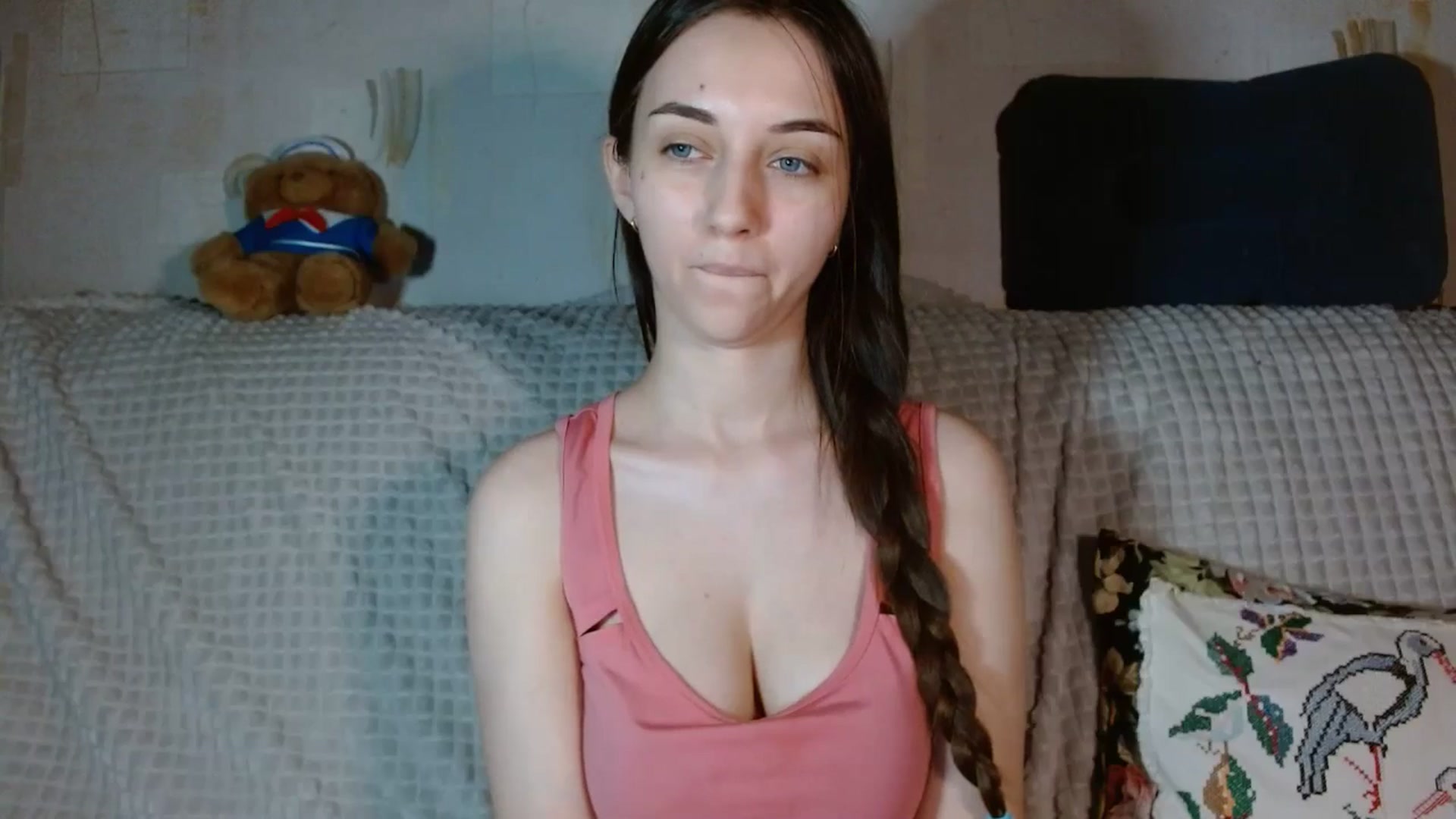 Gallery image thumbnail from Mia_chan's myfreecams stream on, 08/31/2024, 17:19 image 16 of 20